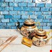  ساخت:زنجان ويژگي هاي کالا :تمام مسيمحصول : زنجان نظریاننوع پرداخت : نقره کوبی مس :  مس ٩٩ درصد زنجان نوع دسته :برنجی رنگ خارجي : مسي و نقرهرنگ داخلي : قلعي  وضعيت نانو : نانو
